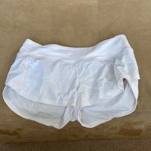 LULULEMON SPEED UP SHORTS 2.5” SIZE 4